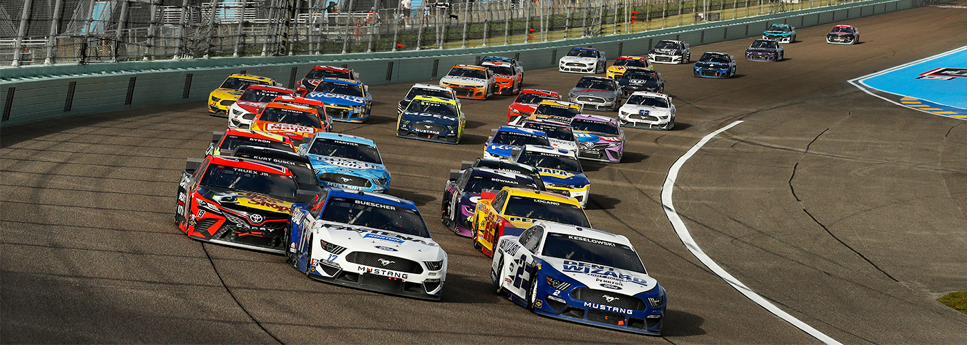 race of cars
