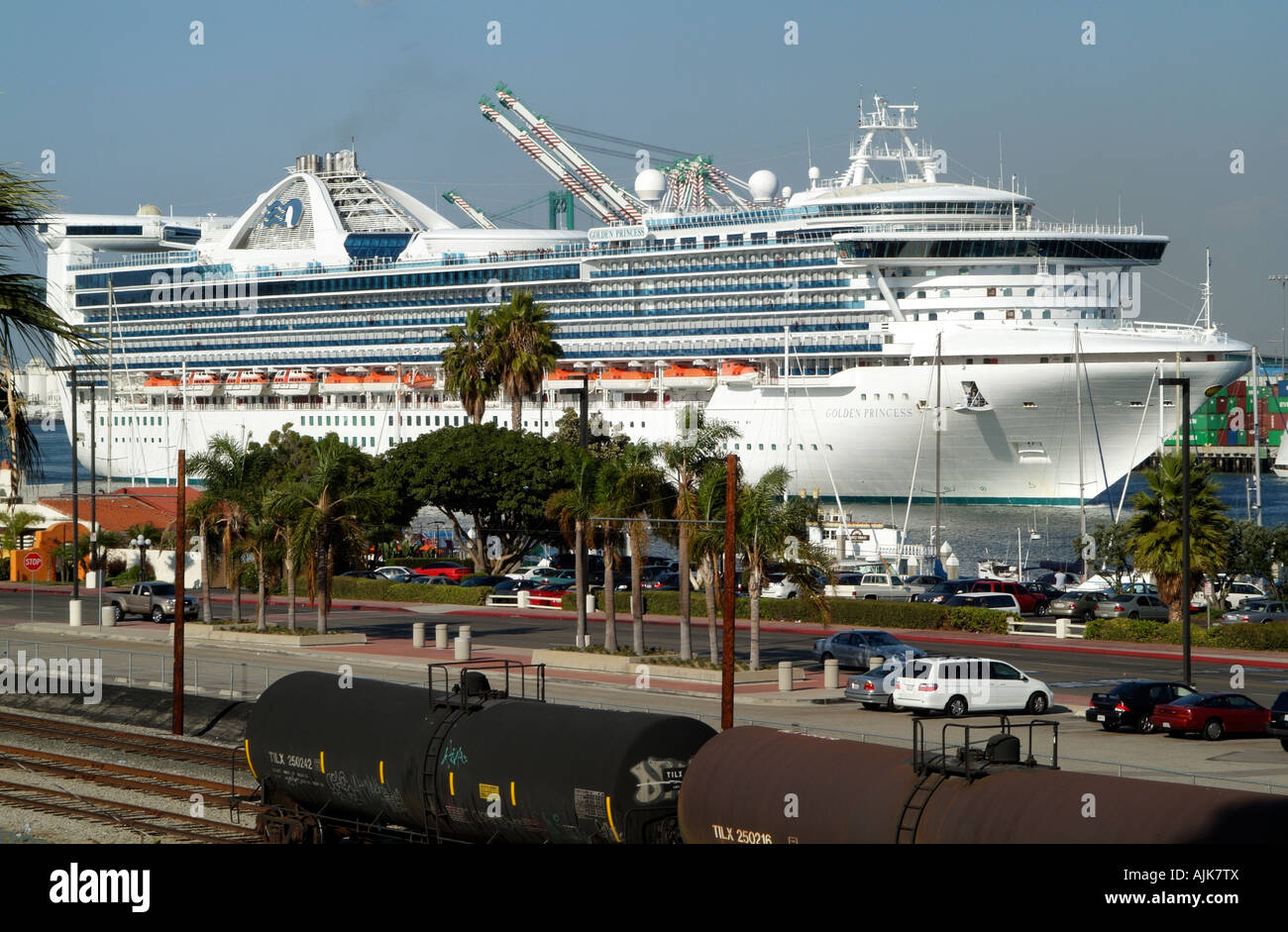 cruises 2022 royal caribbean